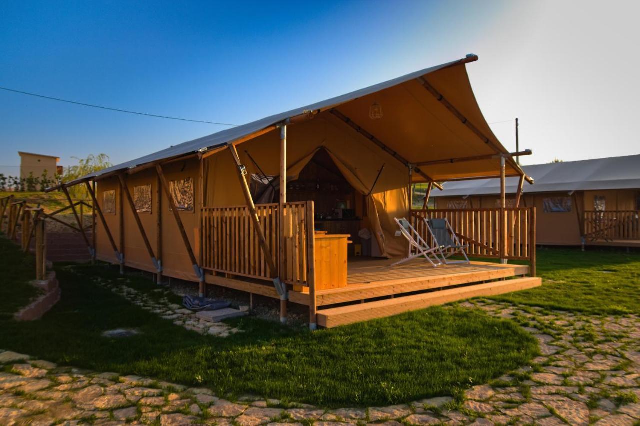 La Viola E Il Sole - Alloggi E Glamping - Fermo Eksteriør bilde